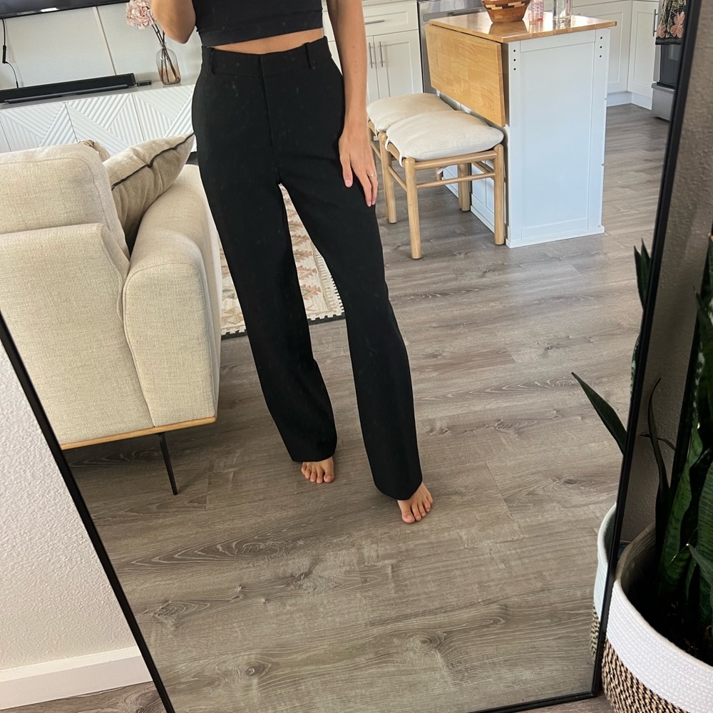 Aritzia Babaton Agency Pant Black - Size 0